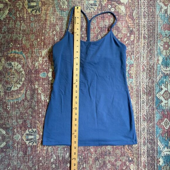 Lululemon size 6 Blue Women's Racerback Spaghetti Strap Tank Top lightweight - Picture 2 of 8